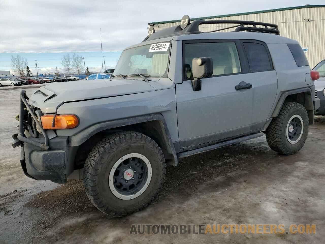 JTEBU4BF1DK157015 TOYOTA FJ CRUISER 2013