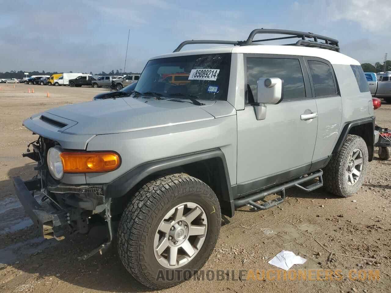 JTEBU4BF2EK190655 TOYOTA FJ CRUISER 2014