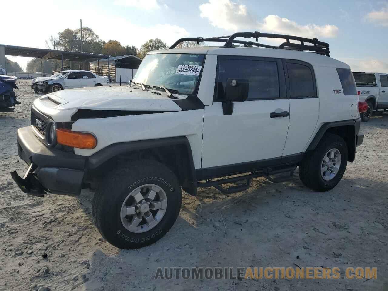 JTEBU4BF9BK109498 TOYOTA FJ CRUISER 2011