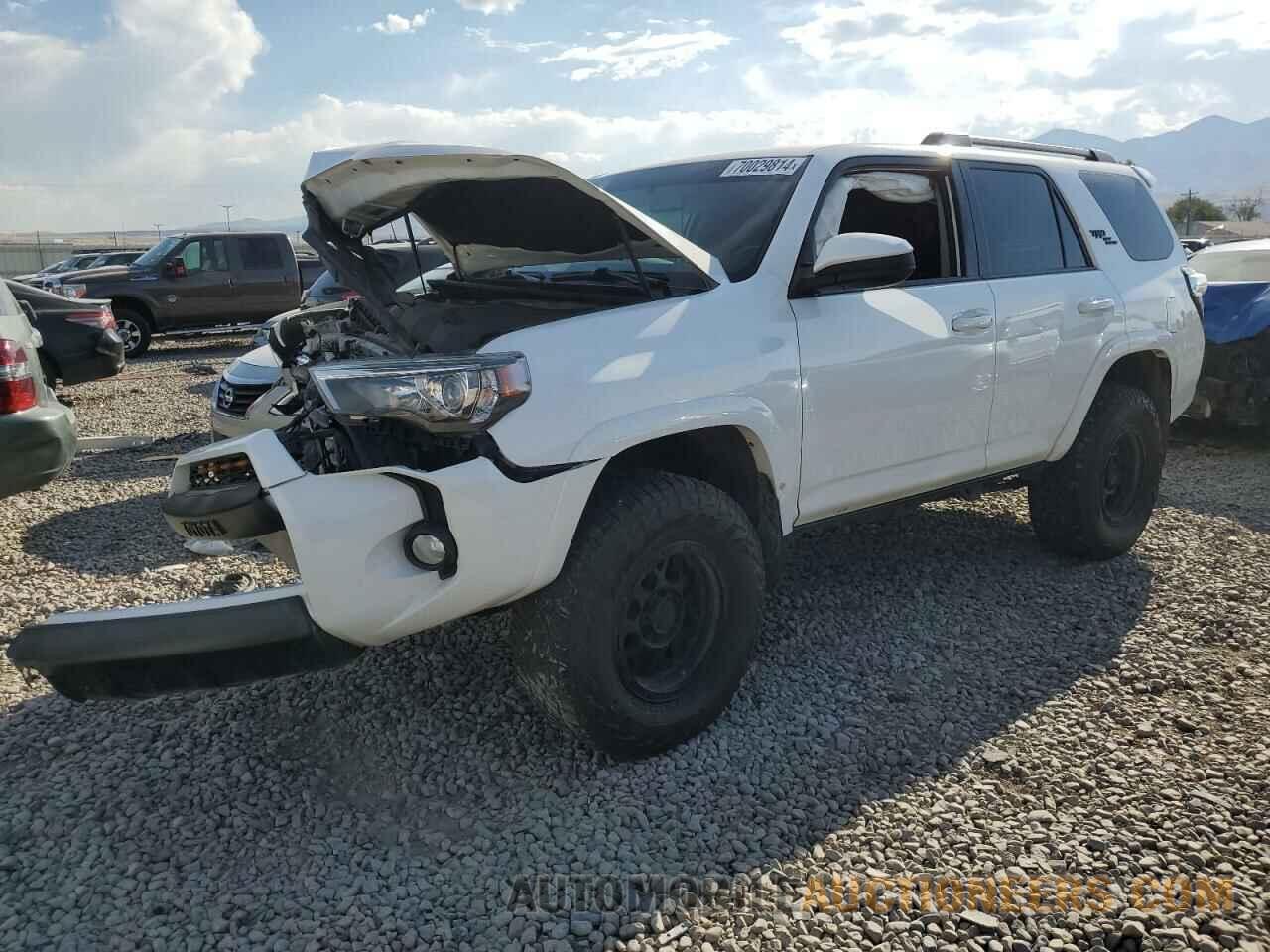 JTEBU5JR0J5535692 TOYOTA 4RUNNER 2018