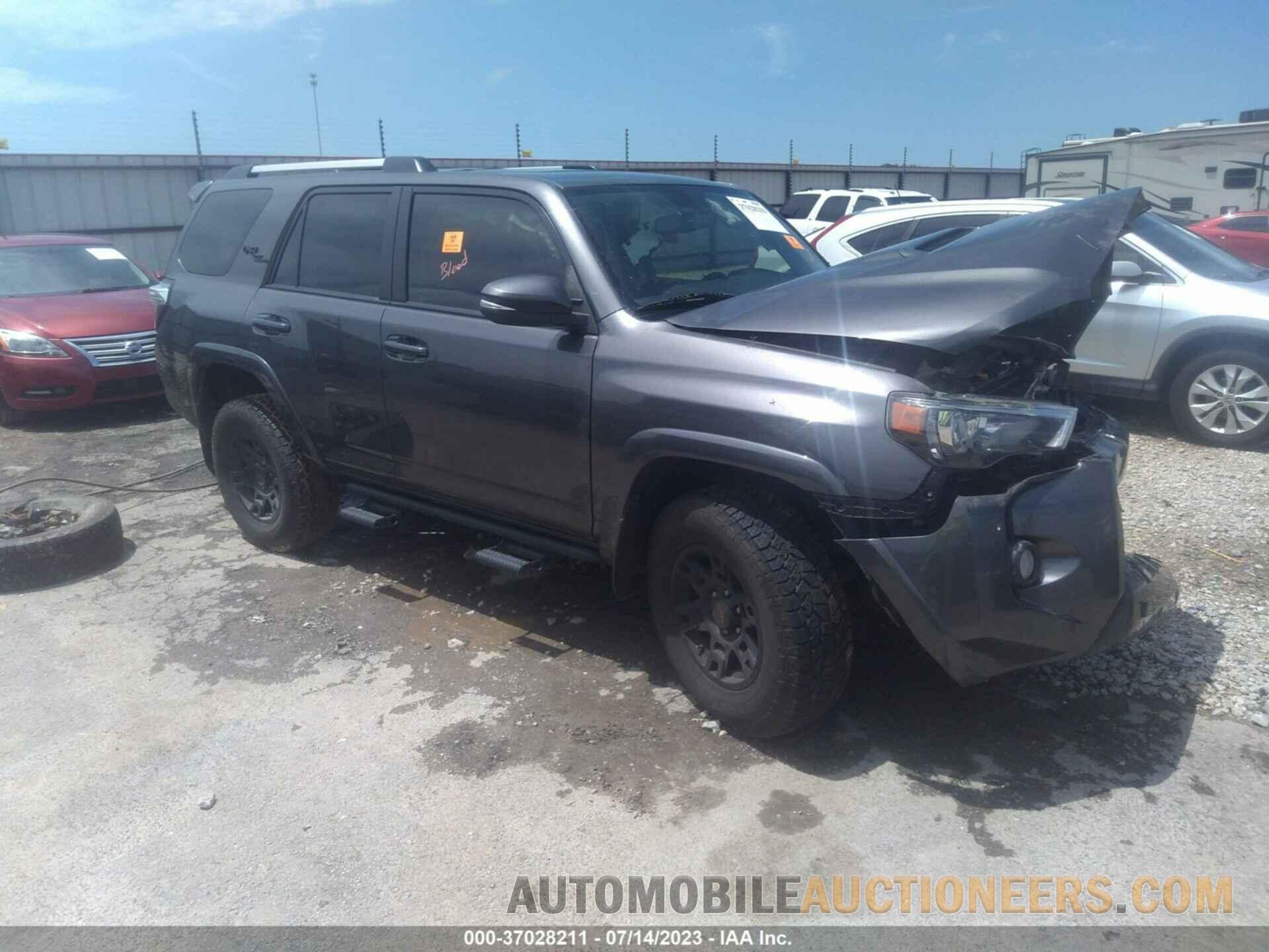 JTEBU5JR0J5559555 TOYOTA 4RUNNER 2018