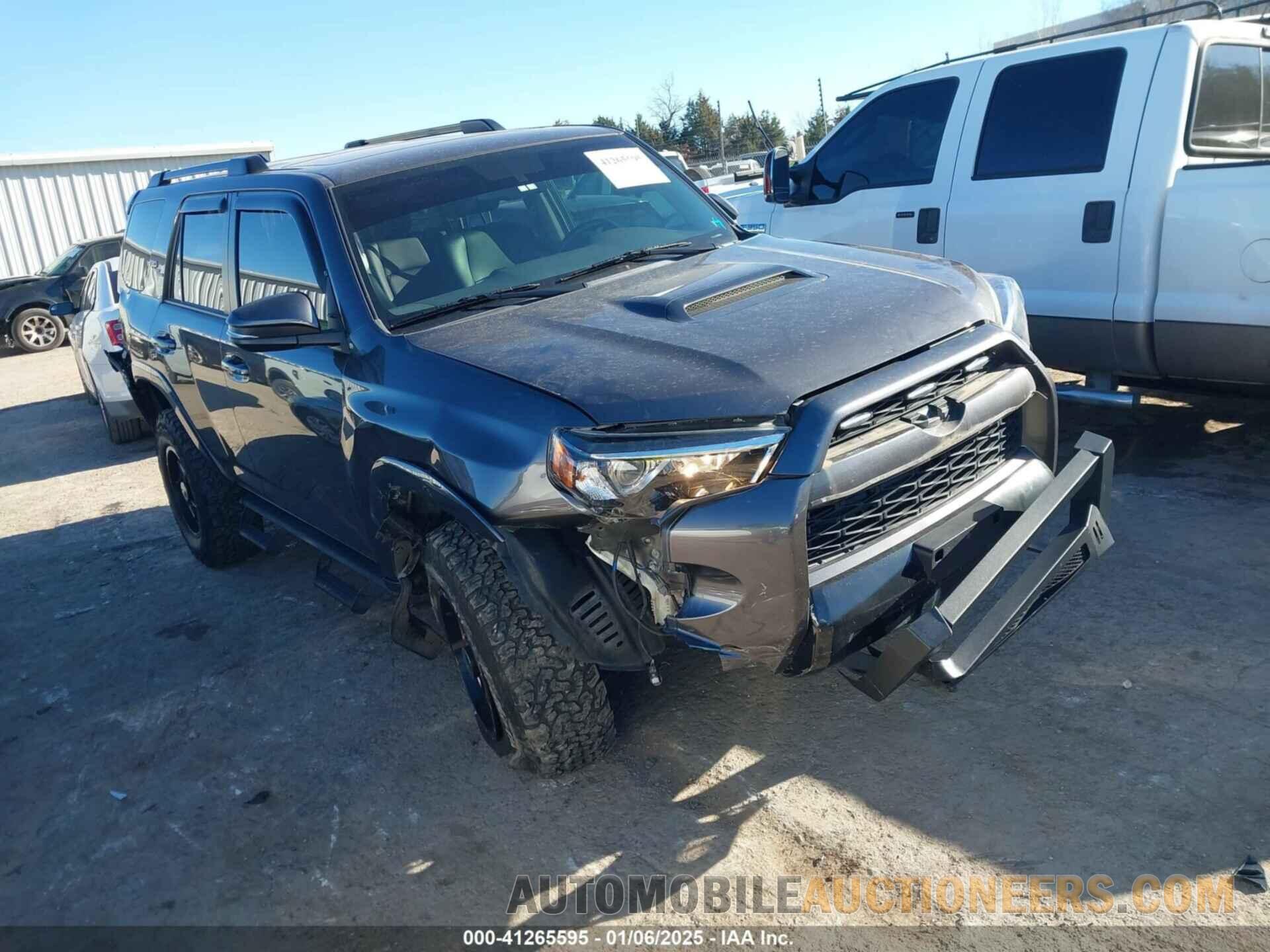 JTEBU5JR0J5576601 TOYOTA 4RUNNER 2018