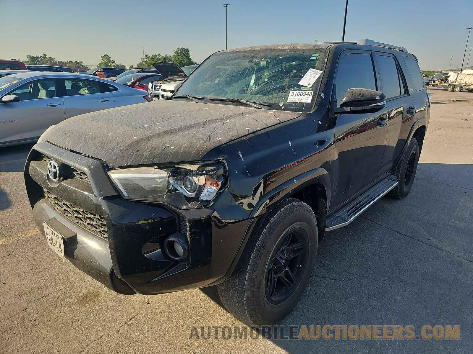 JTEBU5JR0J5580891 Toyota 4Runner SR5 2018