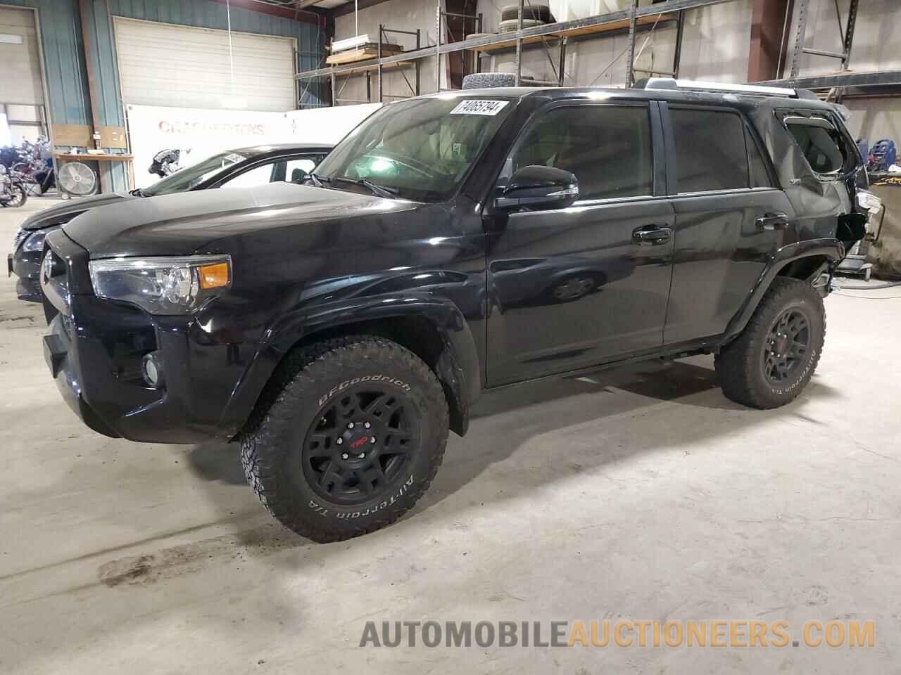 JTEBU5JR0K5660094 TOYOTA 4RUNNER 2019