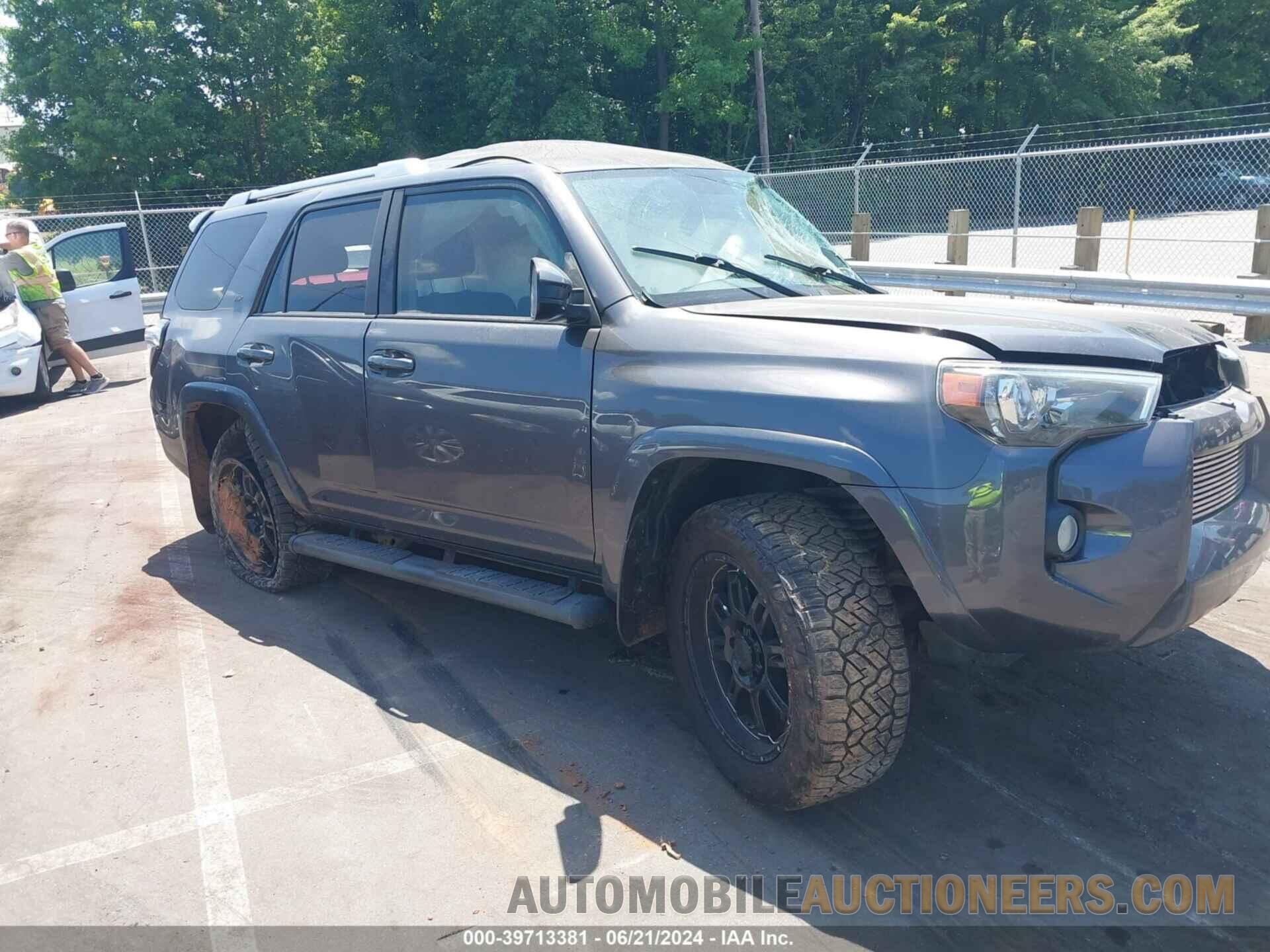 JTEBU5JR1H5461998 TOYOTA 4RUNNER 2017