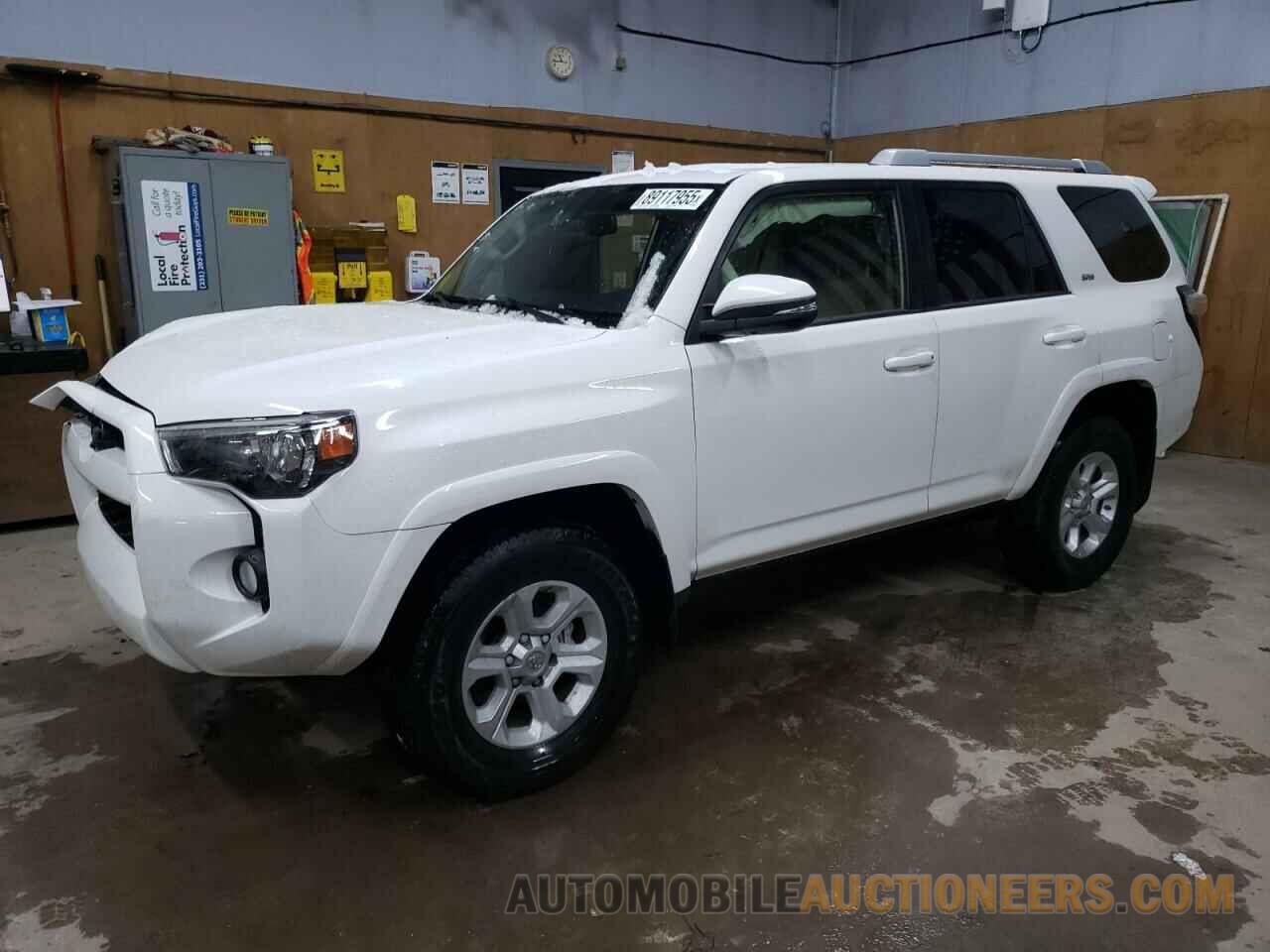 JTEBU5JR1J5492089 TOYOTA 4RUNNER 2018