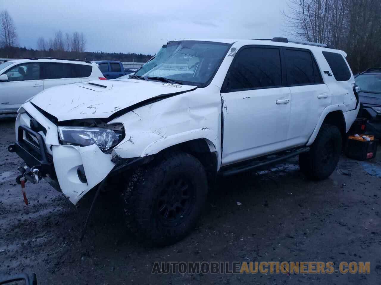 JTEBU5JR1J5546586 TOYOTA 4RUNNER 2018