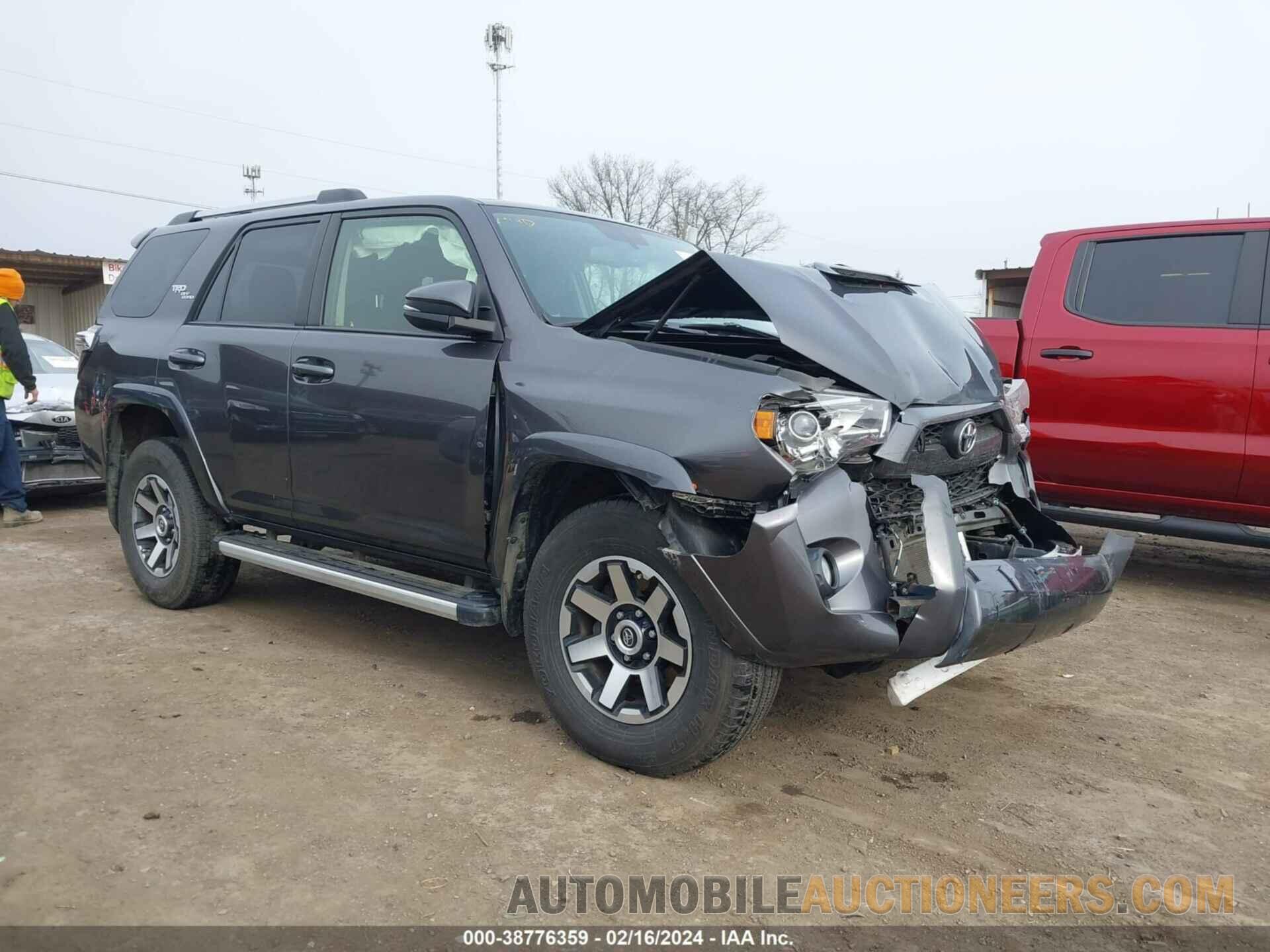 JTEBU5JR1J5561010 TOYOTA 4RUNNER 2018