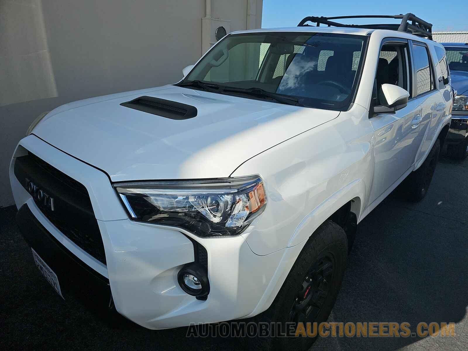 JTEBU5JR1K5671427 Toyota 4Runner 2019