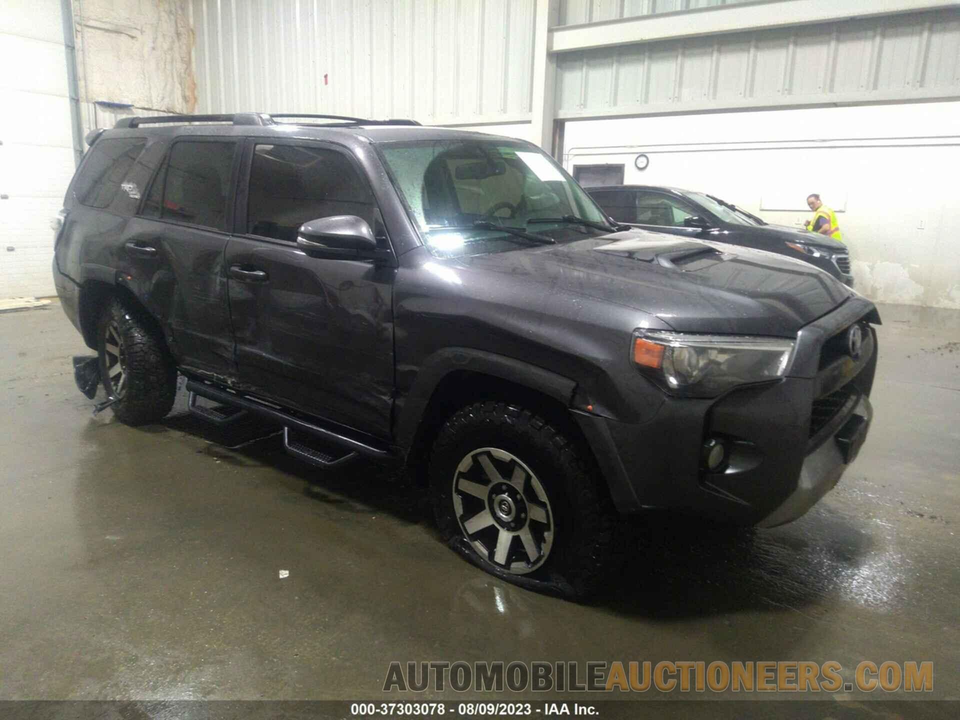 JTEBU5JR1K5692102 TOYOTA 4RUNNER 2019