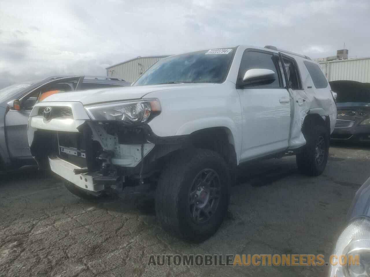 JTEBU5JR1K5720223 TOYOTA 4RUNNER 2019