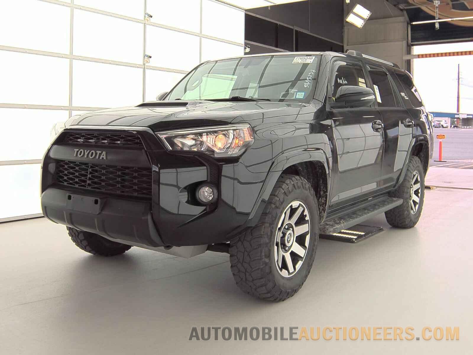 JTEBU5JR2H5451299 Toyota 4Runner 2017