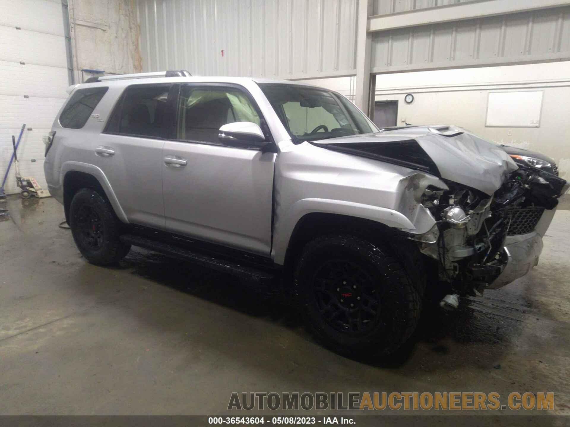 JTEBU5JR2J5556558 TOYOTA 4RUNNER 2018