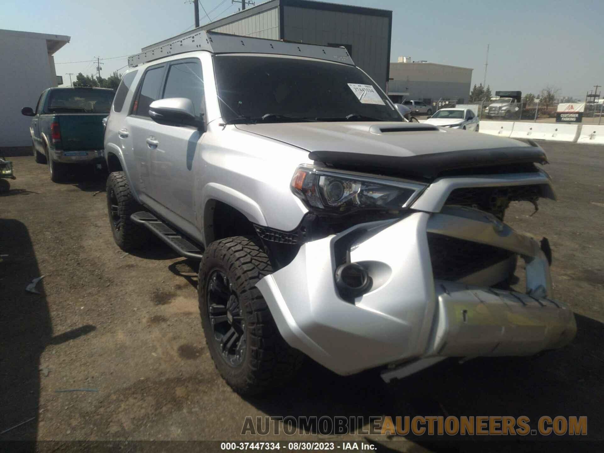 JTEBU5JR2J5576678 TOYOTA 4RUNNER 2018