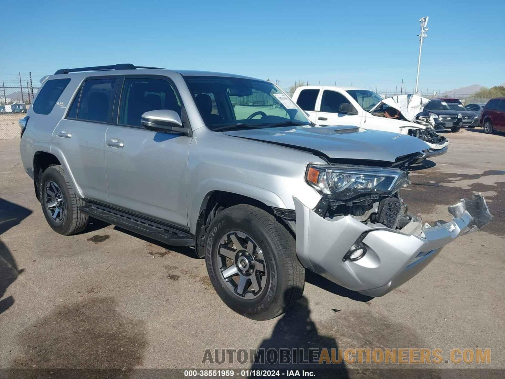 JTEBU5JR2K5613679 TOYOTA 4RUNNER 2019