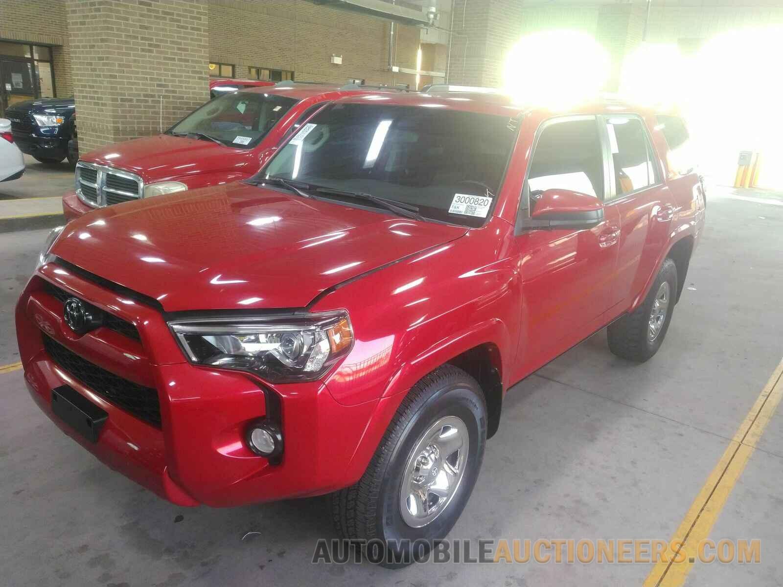 JTEBU5JR2K5670478 Toyota 4Runner SR5 2019