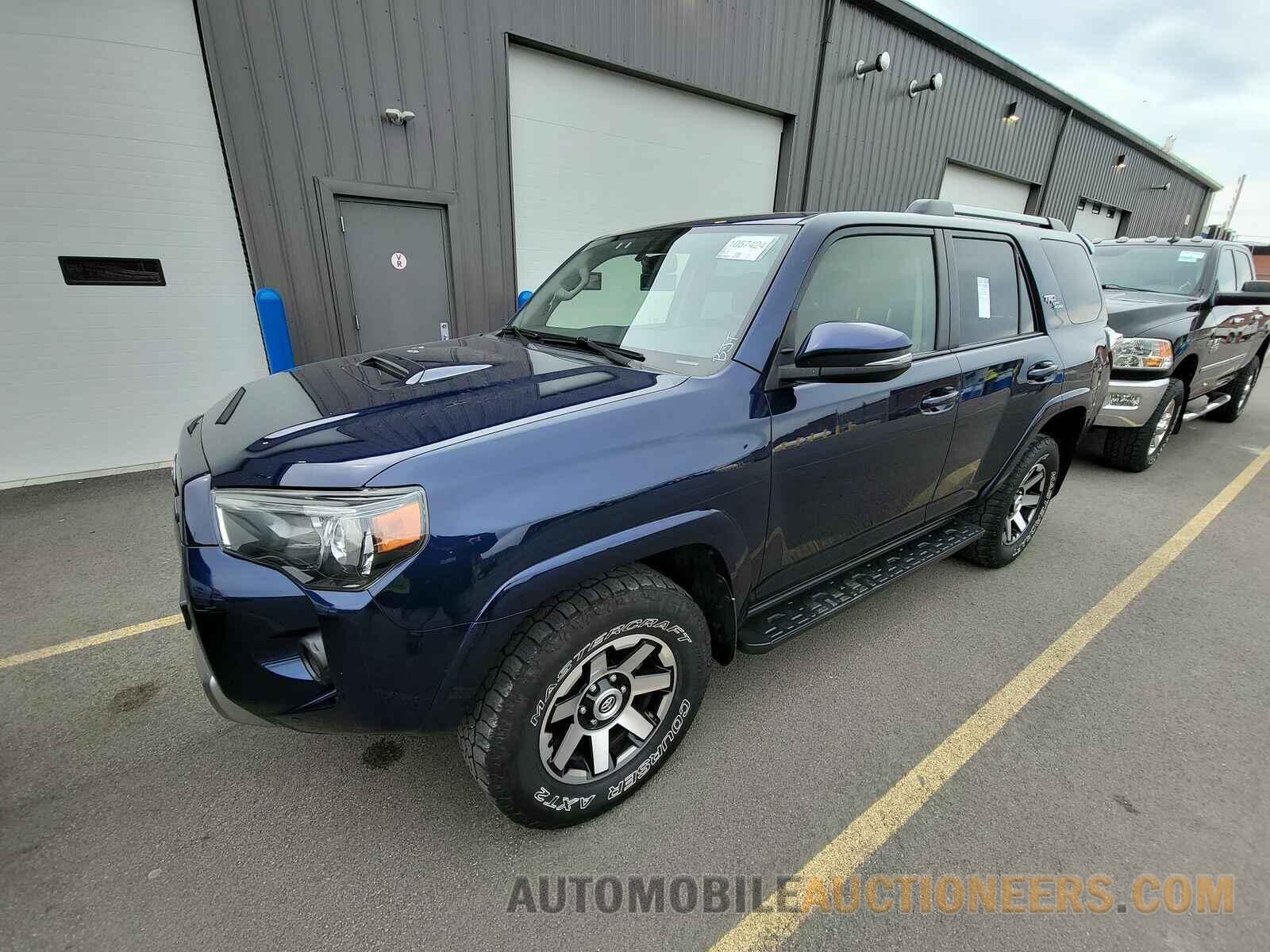 JTEBU5JR3H5479435 Toyota 4Runner 2017