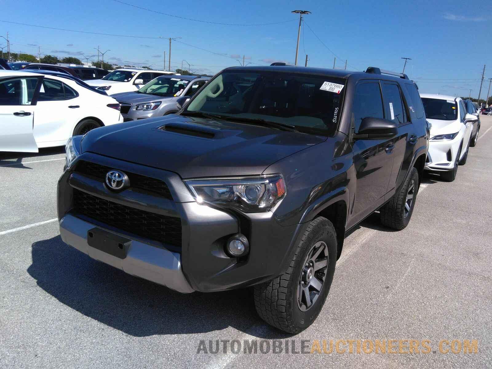 JTEBU5JR3J5487573 Toyota 4Runner 2018