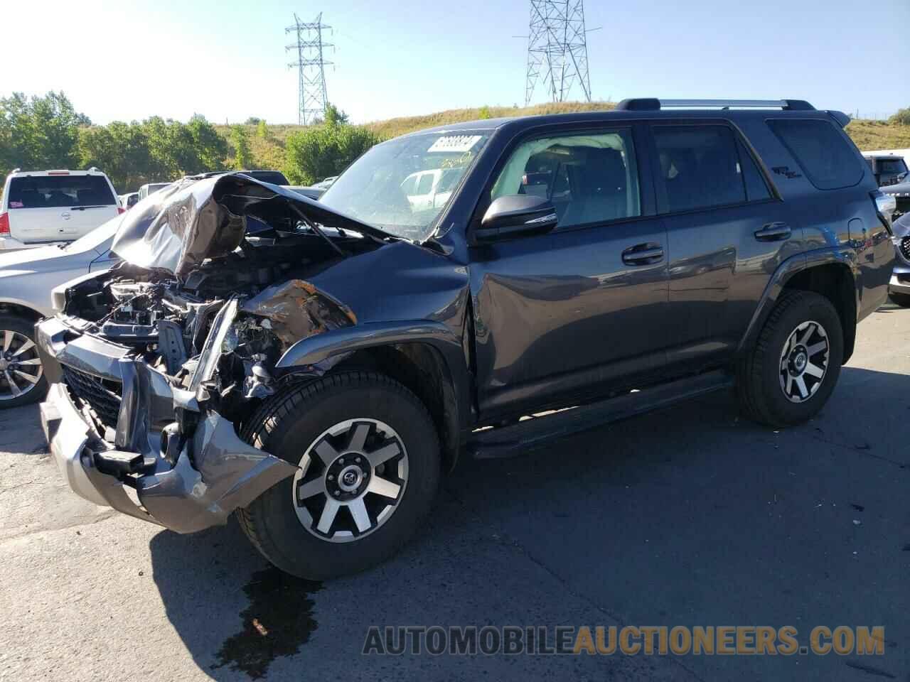 JTEBU5JR3J5489811 TOYOTA 4RUNNER 2018