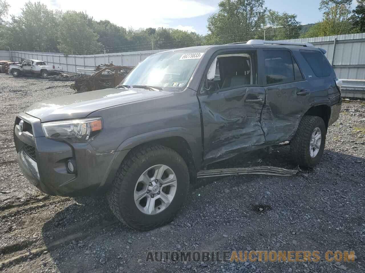 JTEBU5JR3J5500452 TOYOTA 4RUNNER 2018