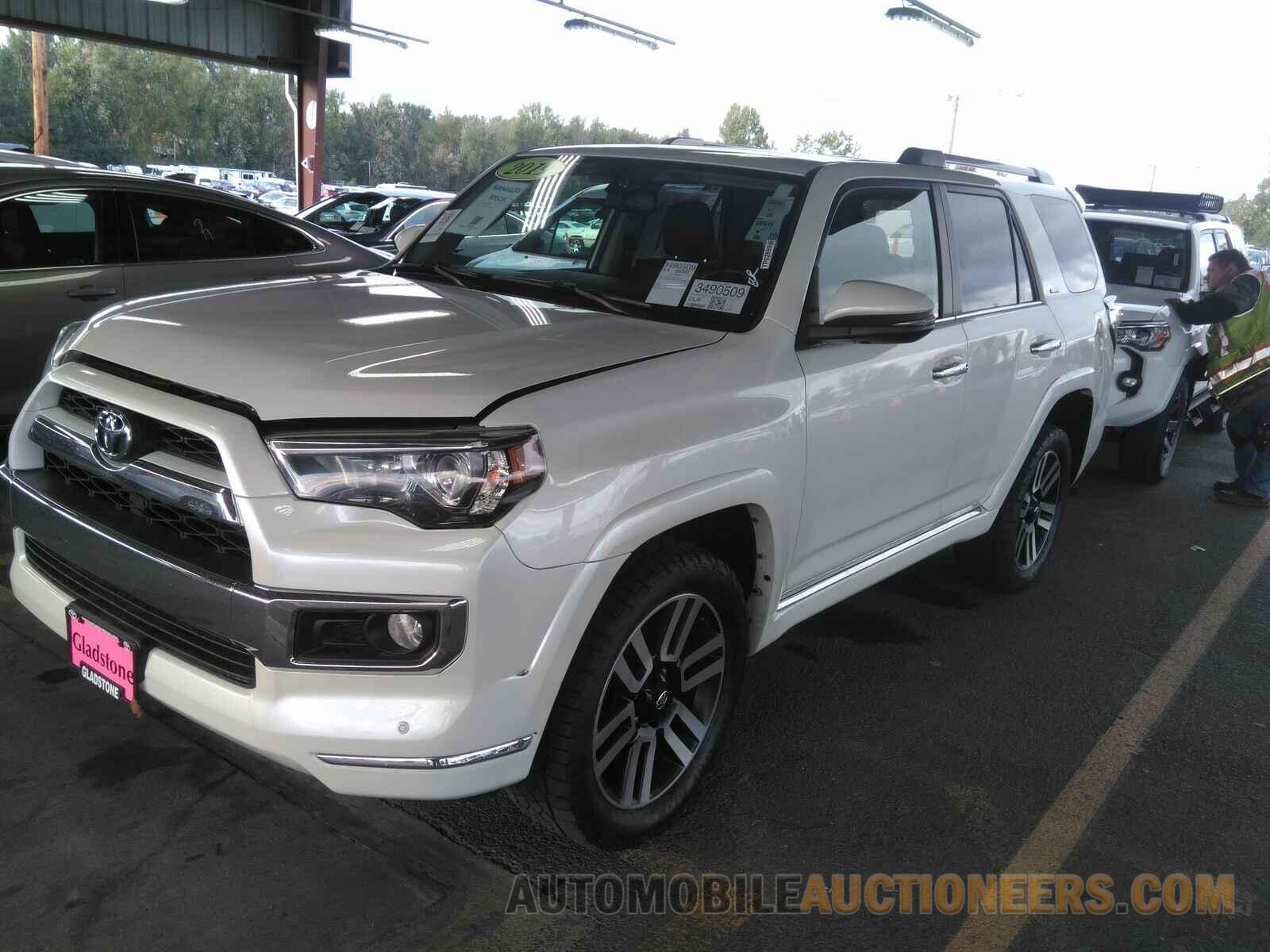 JTEBU5JR3K5613285 Toyota 4Runner 2019