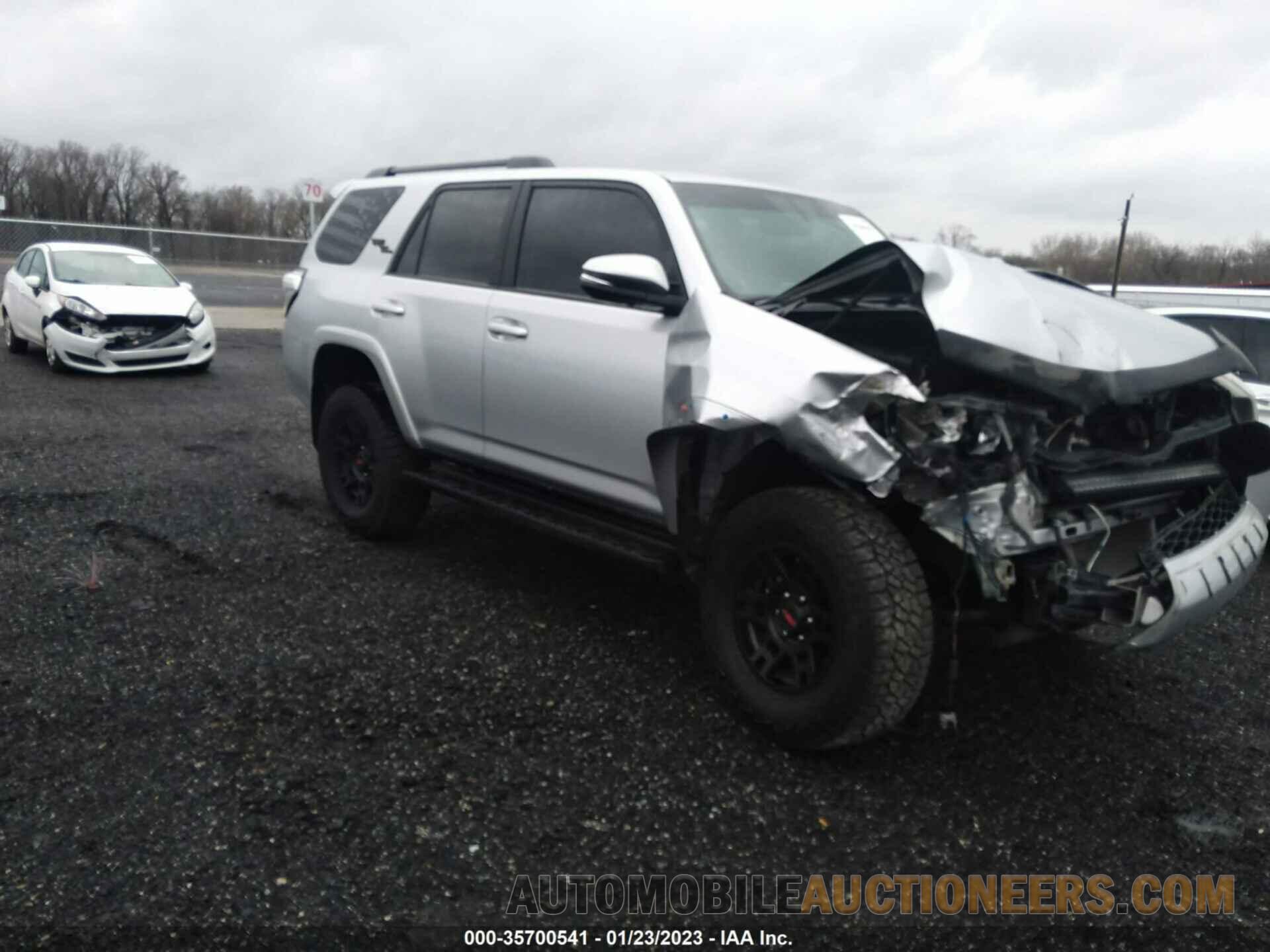 JTEBU5JR3K5647176 TOYOTA 4RUNNER 2019