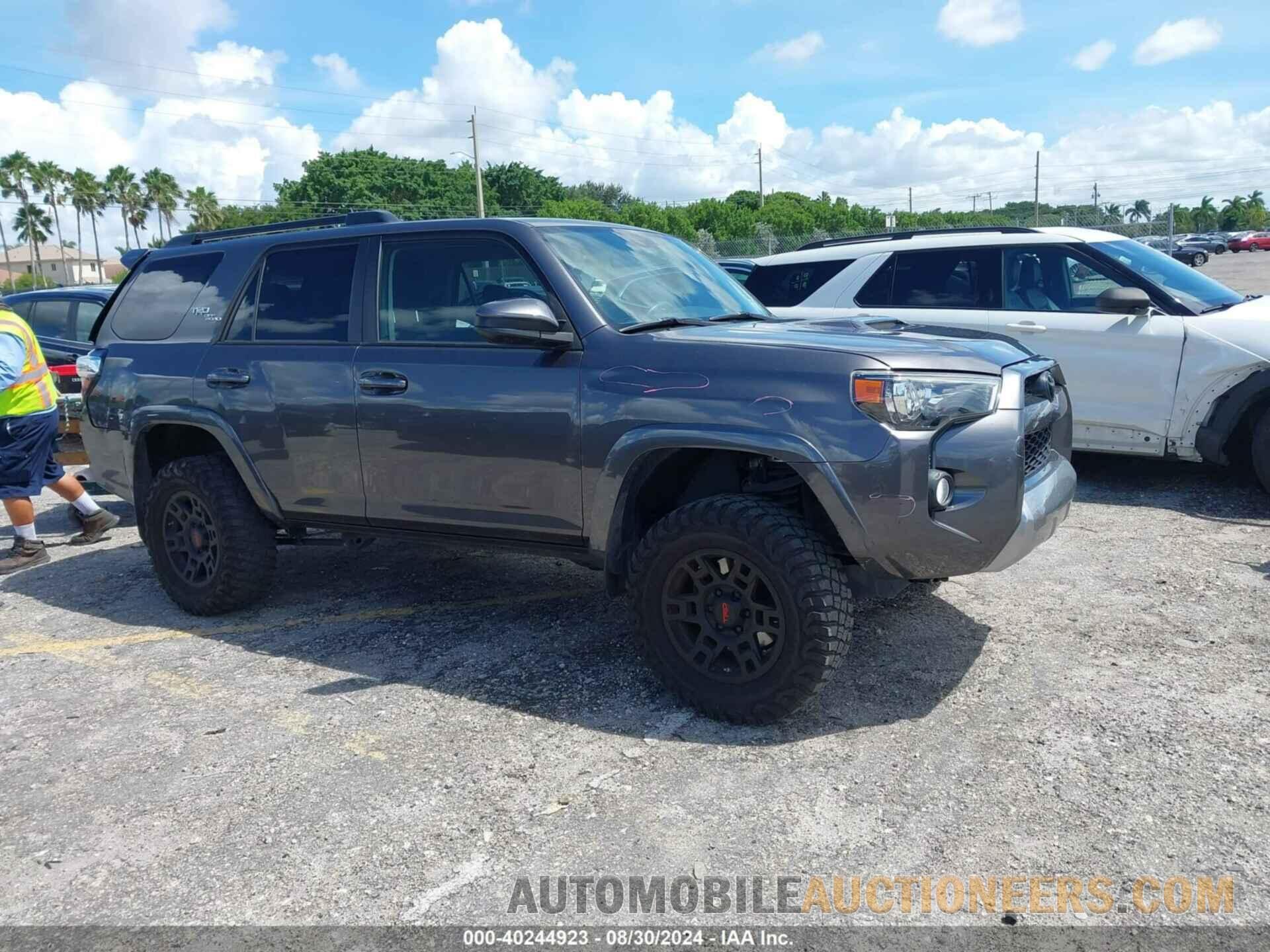 JTEBU5JR3K5678928 TOYOTA 4RUNNER 2019