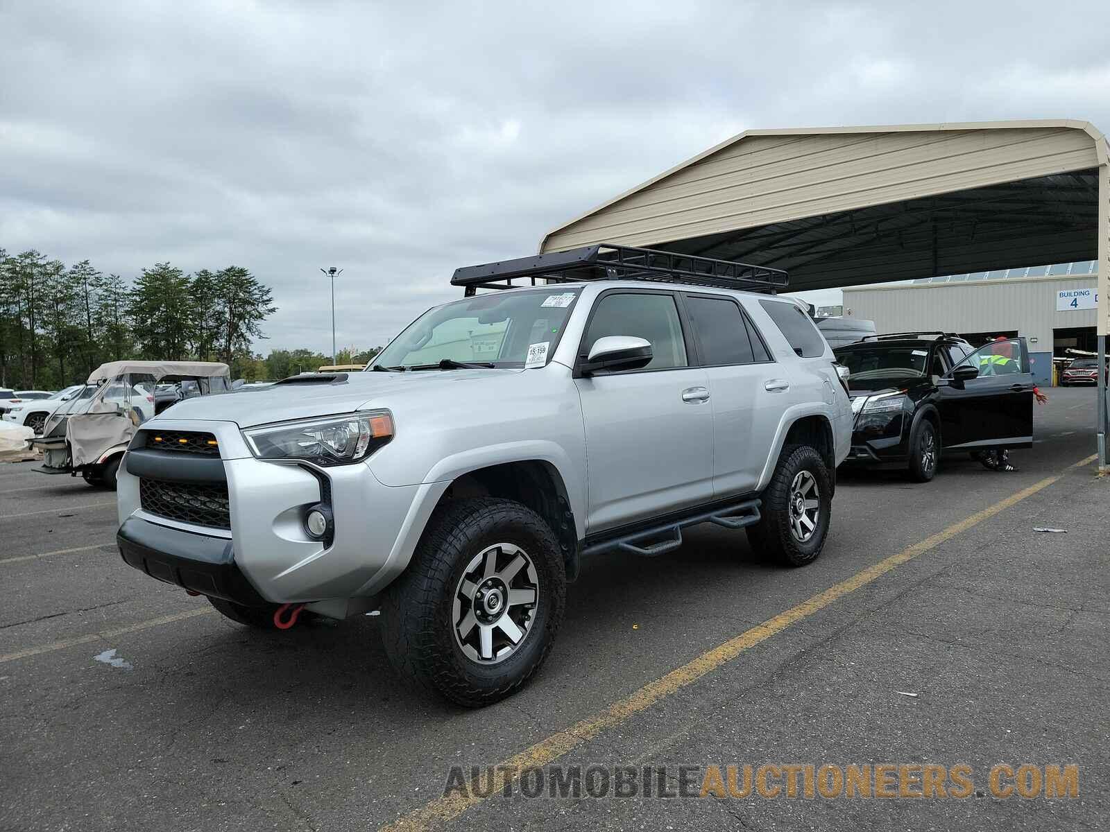 JTEBU5JR4H5419521 Toyota 4Runner 2017