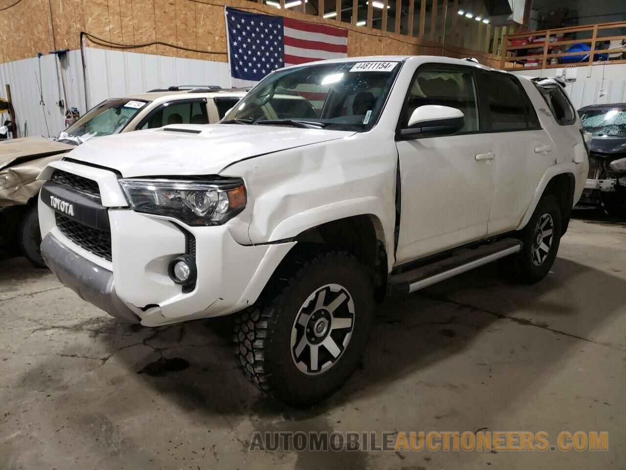 JTEBU5JR4J5587651 TOYOTA 4RUNNER 2018