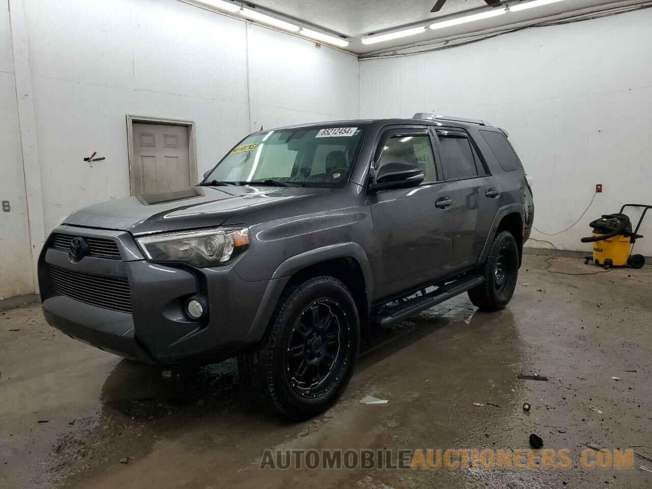 JTEBU5JR5H5475094 TOYOTA 4RUNNER 2017