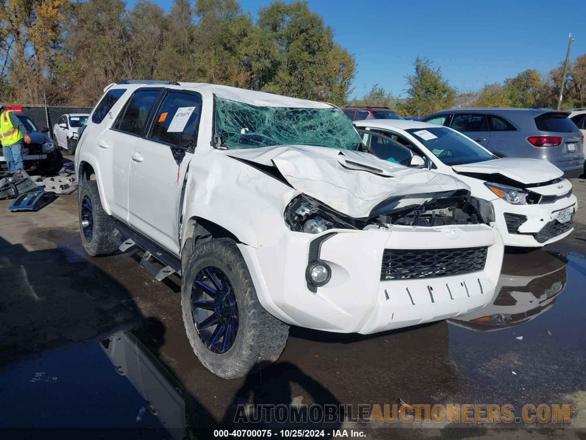 JTEBU5JR5H5482031 TOYOTA 4RUNNER 2017