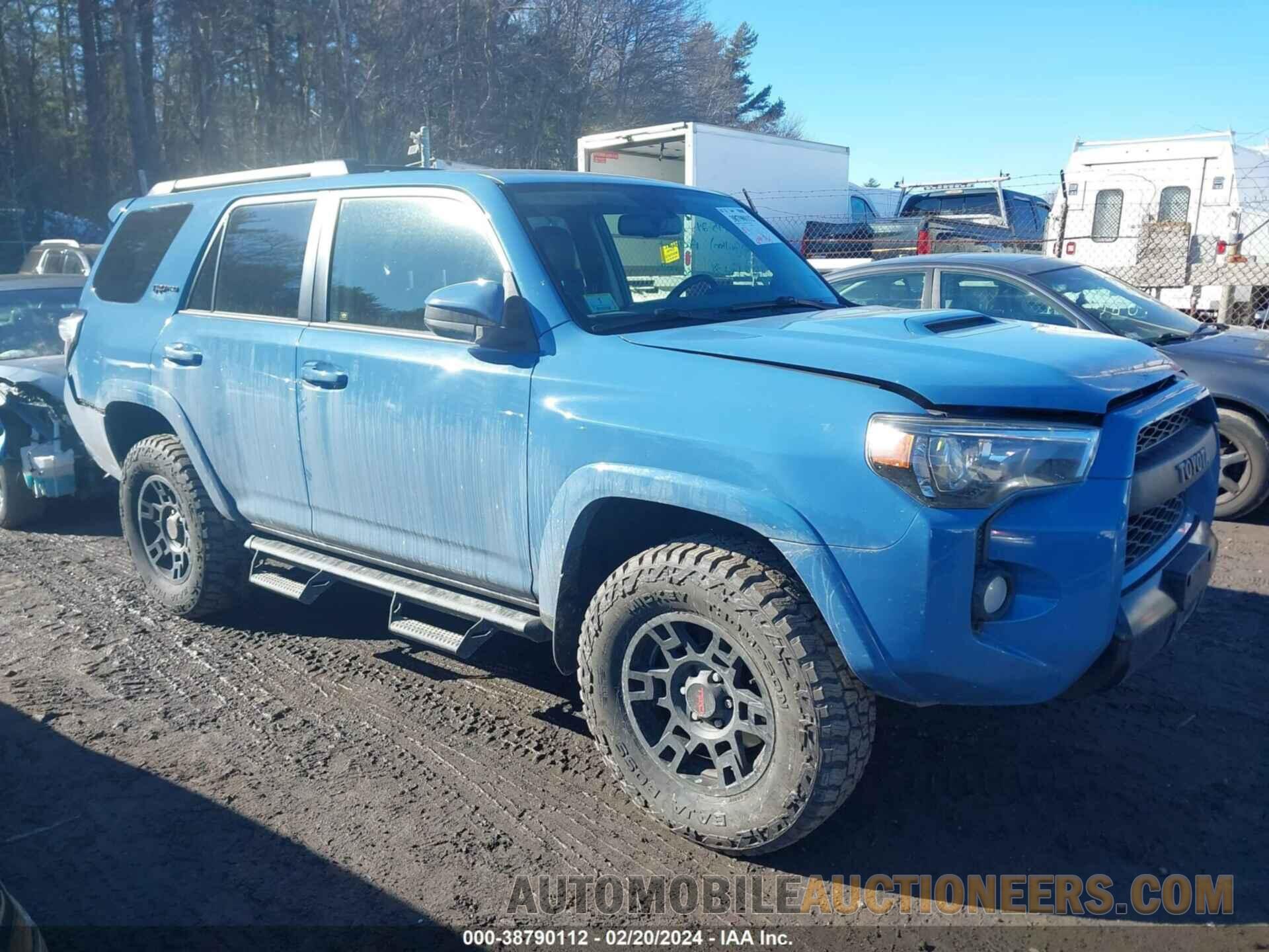 JTEBU5JR5J5599825 TOYOTA 4RUNNER 2018