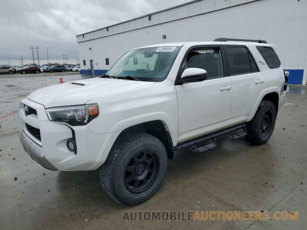 JTEBU5JR5K5666795 TOYOTA 4RUNNER 2019