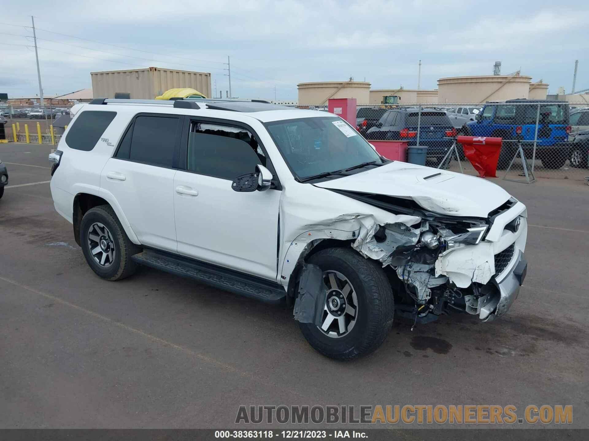 JTEBU5JR6H5437423 TOYOTA 4RUNNER 2017