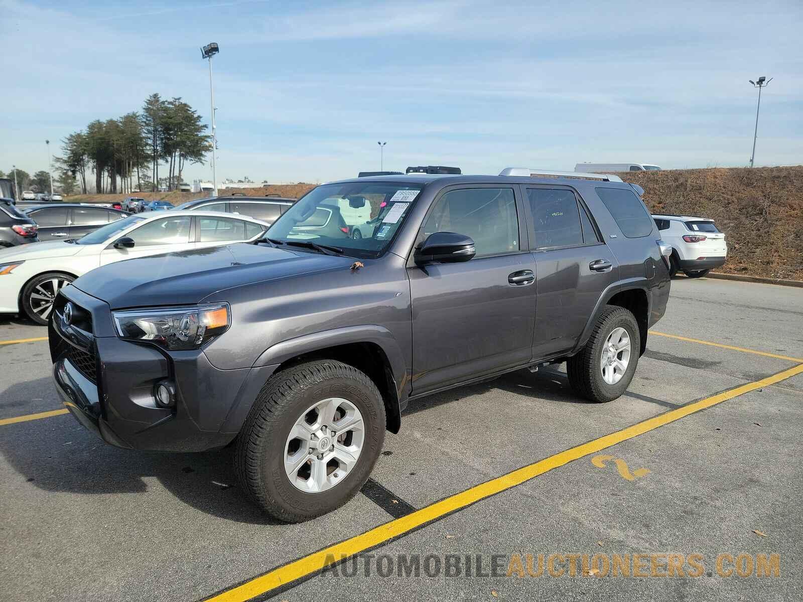 JTEBU5JR6J5541741 Toyota 4Runner SR5 2018