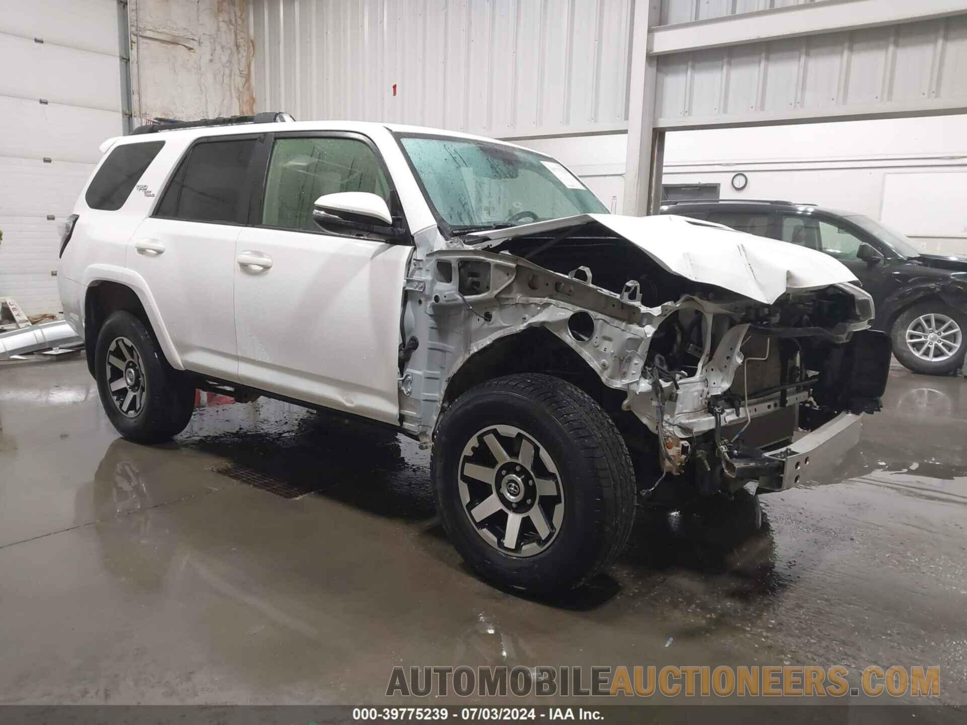 JTEBU5JR6K5625768 TOYOTA 4RUNNER 2019