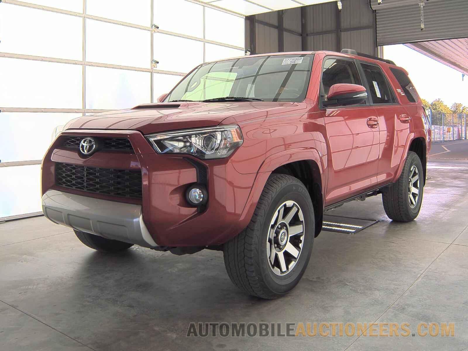 JTEBU5JR6K5695707 Toyota 4Runner 2019