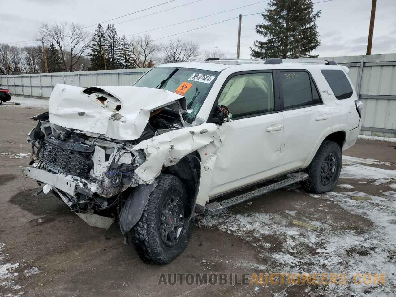 JTEBU5JR7J5498267 TOYOTA 4RUNNER 2018