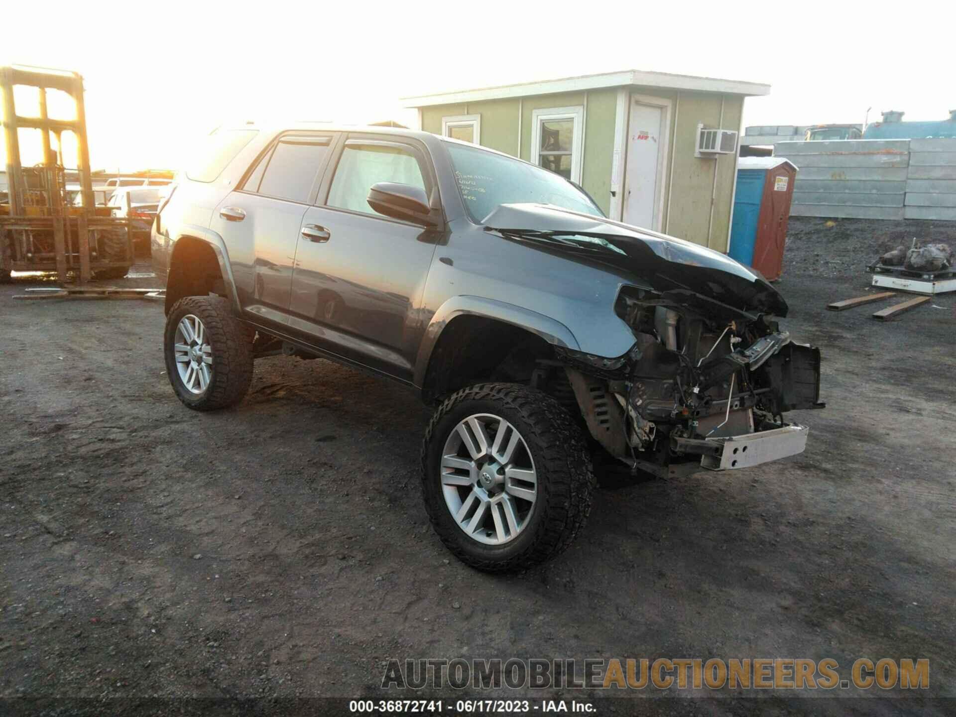 JTEBU5JR7J5561853 TOYOTA 4RUNNER 2018