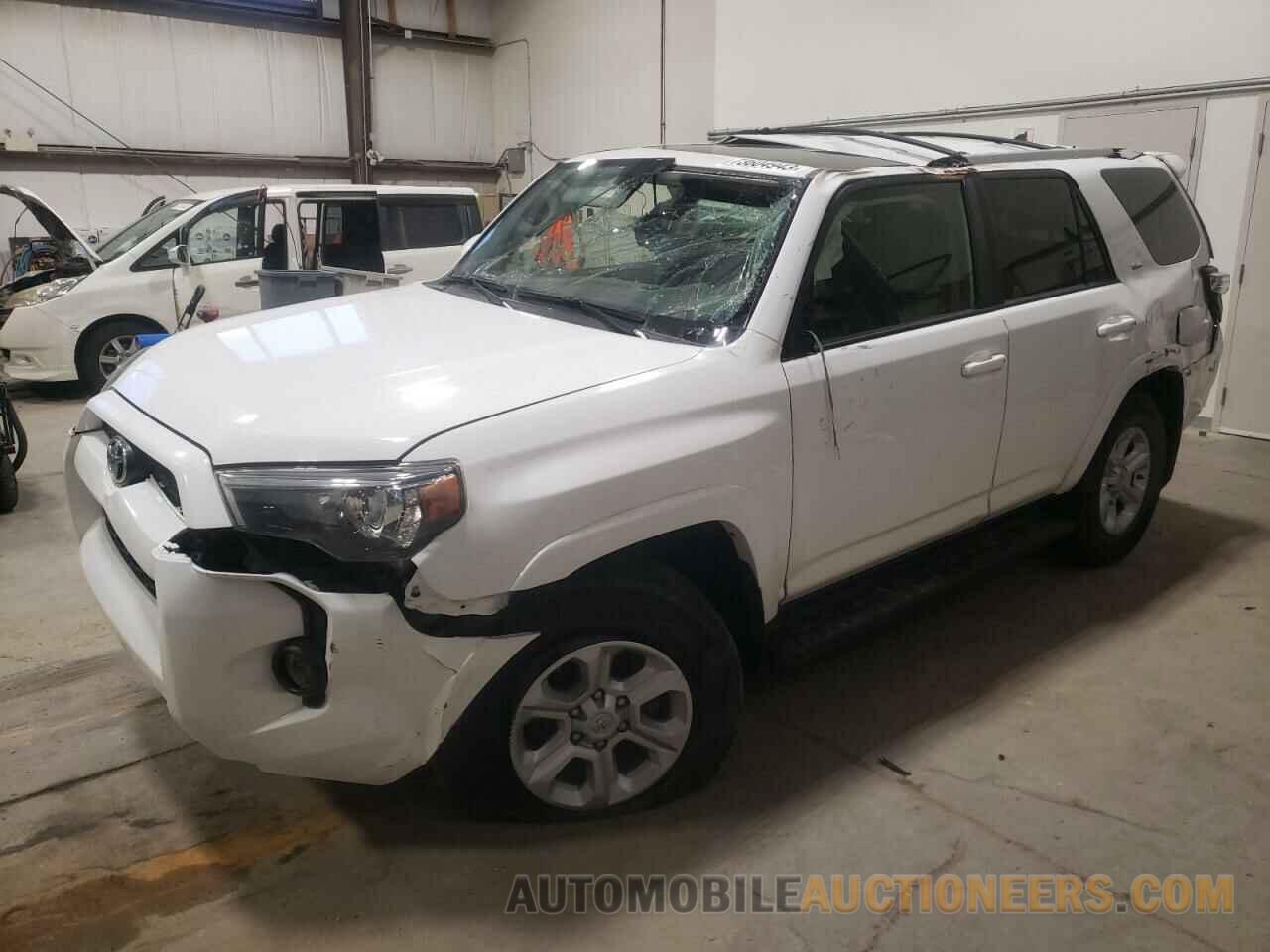 JTEBU5JR7J5608881 TOYOTA 4RUNNER 2018