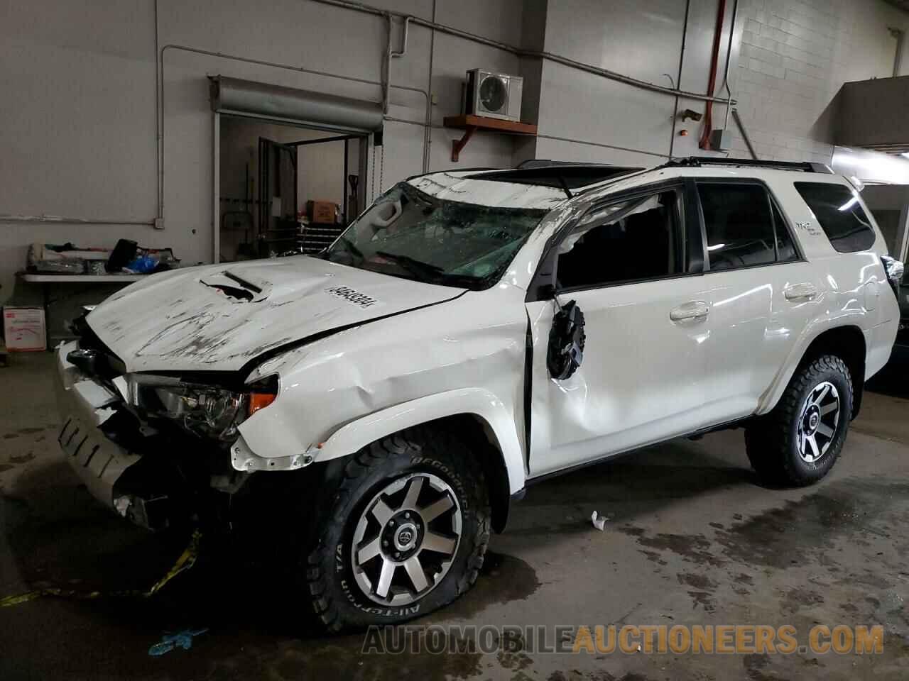 JTEBU5JR7K5611782 TOYOTA 4RUNNER 2019