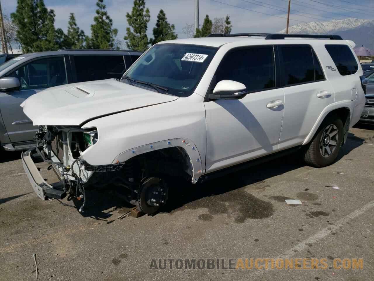 JTEBU5JR7K5648976 TOYOTA 4RUNNER 2019