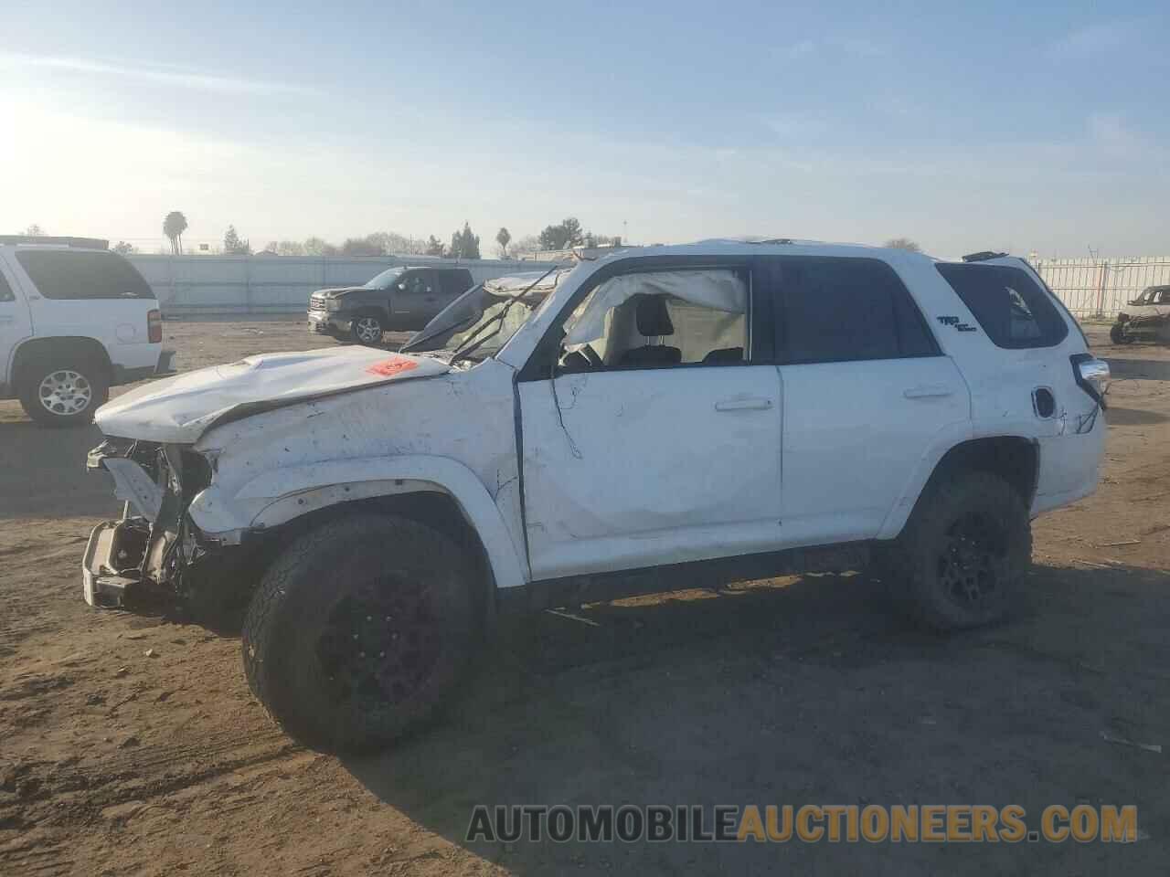 JTEBU5JR7K5679645 TOYOTA 4RUNNER 2019