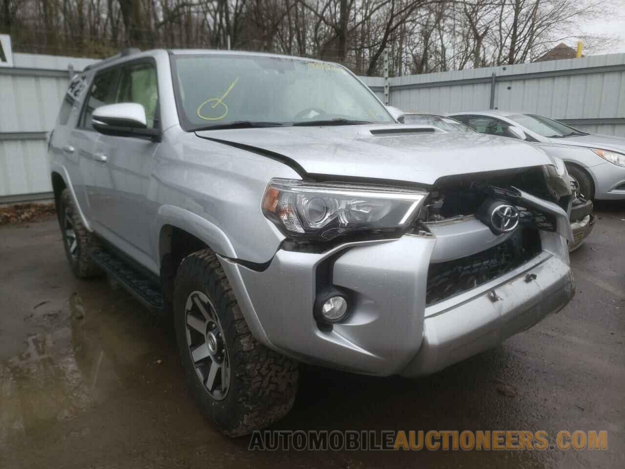 JTEBU5JR8H5423927 TOYOTA 4RUNNER 2017