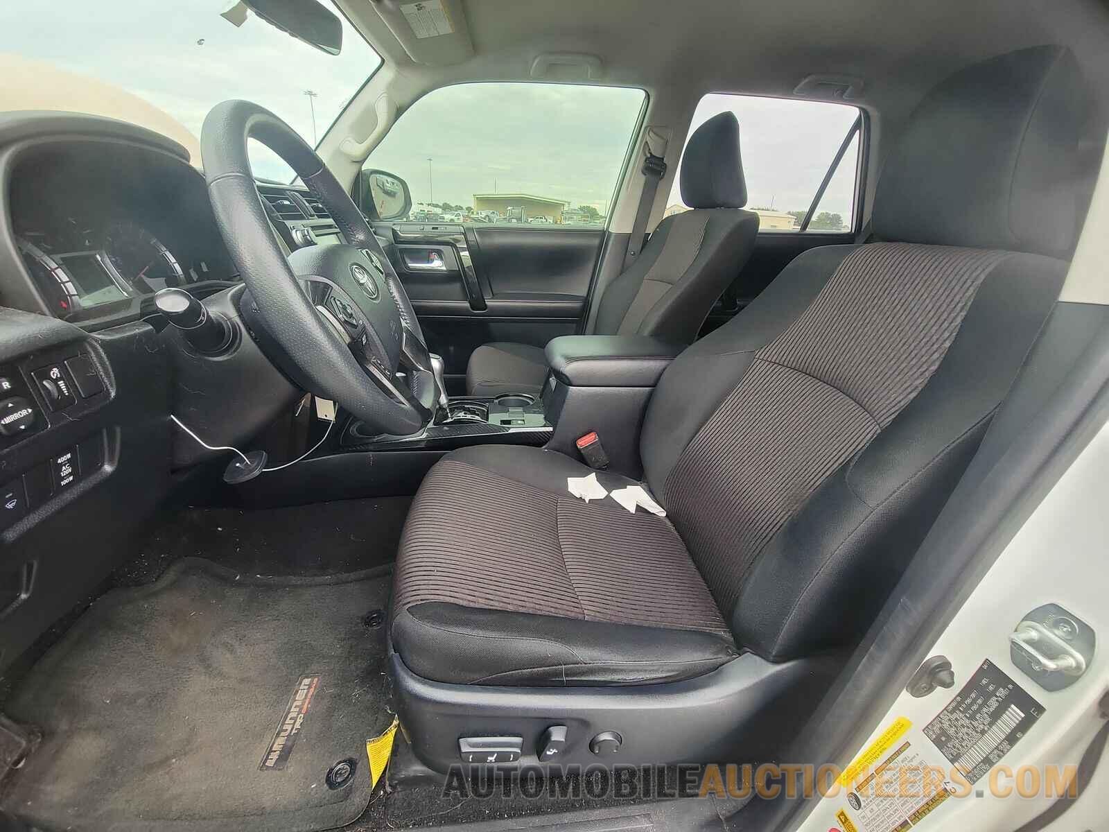 JTEBU5JR8H5450500 Toyota 4Runner 2017