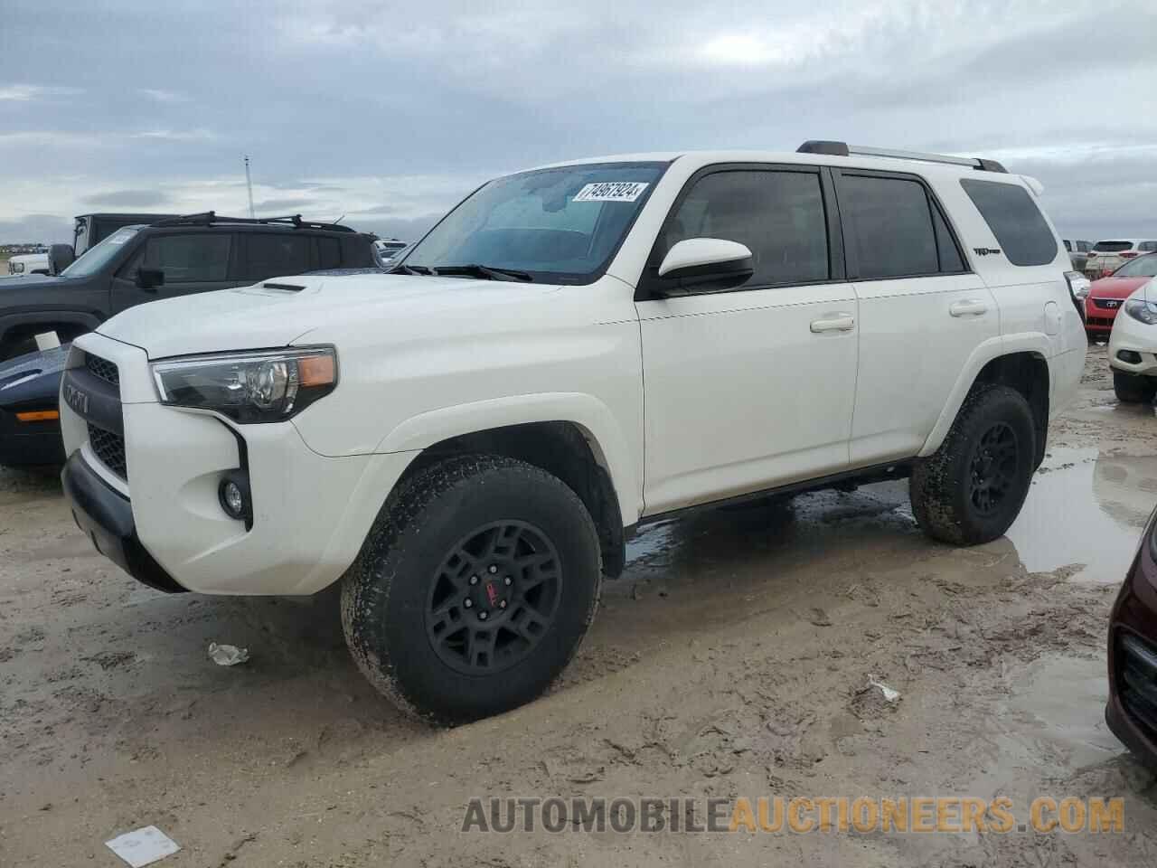 JTEBU5JR8J5547640 TOYOTA 4RUNNER 2018