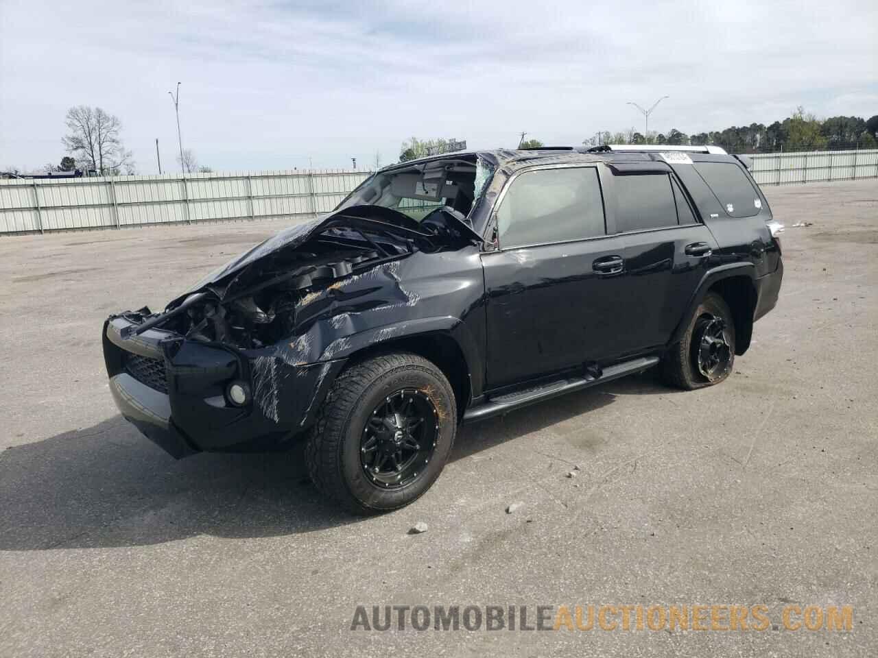 JTEBU5JR8J5555656 TOYOTA 4RUNNER 2018