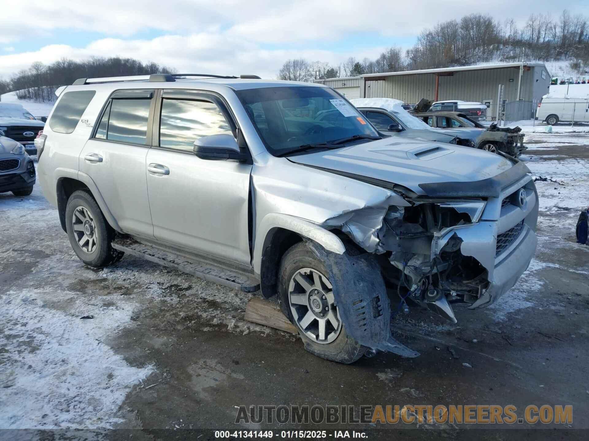 JTEBU5JR8J5600899 TOYOTA 4RUNNER 2018