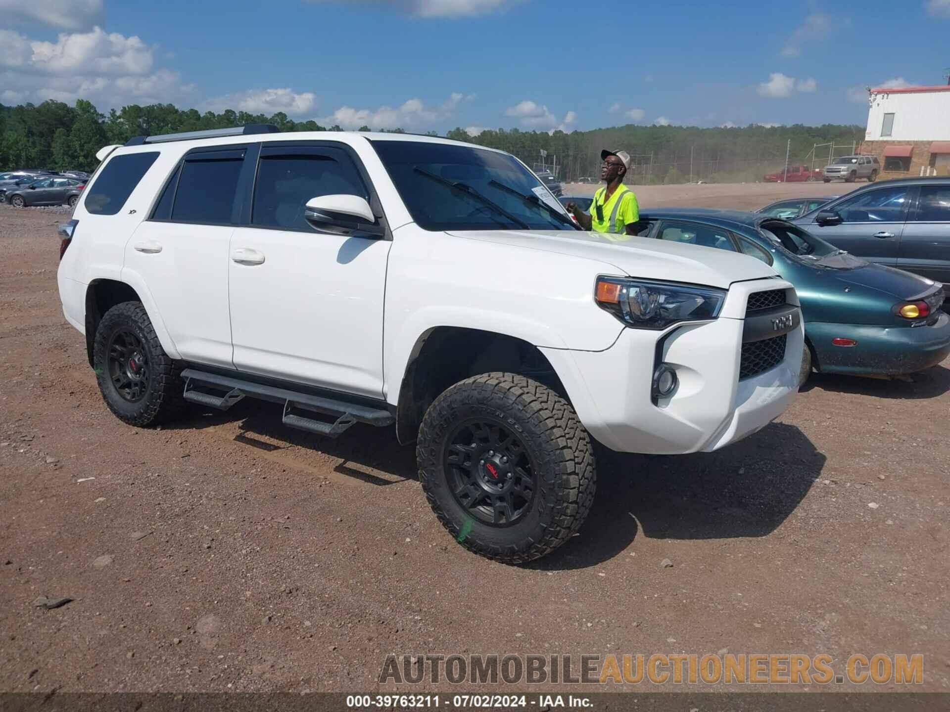 JTEBU5JR8K5631183 TOYOTA 4RUNNER 2019