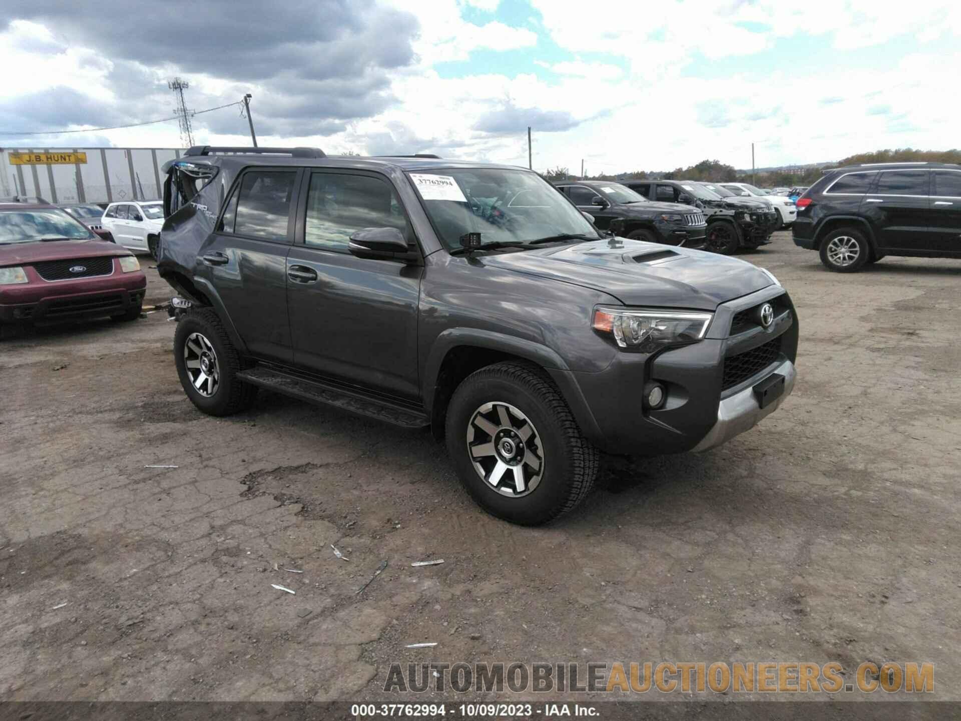 JTEBU5JR8K5633015 TOYOTA 4RUNNER 2019